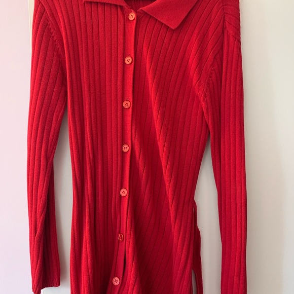 KB Collections Red Button Down Sweater, M - Picture 2 of 4